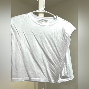 Aritzia shoulder pad cropped t